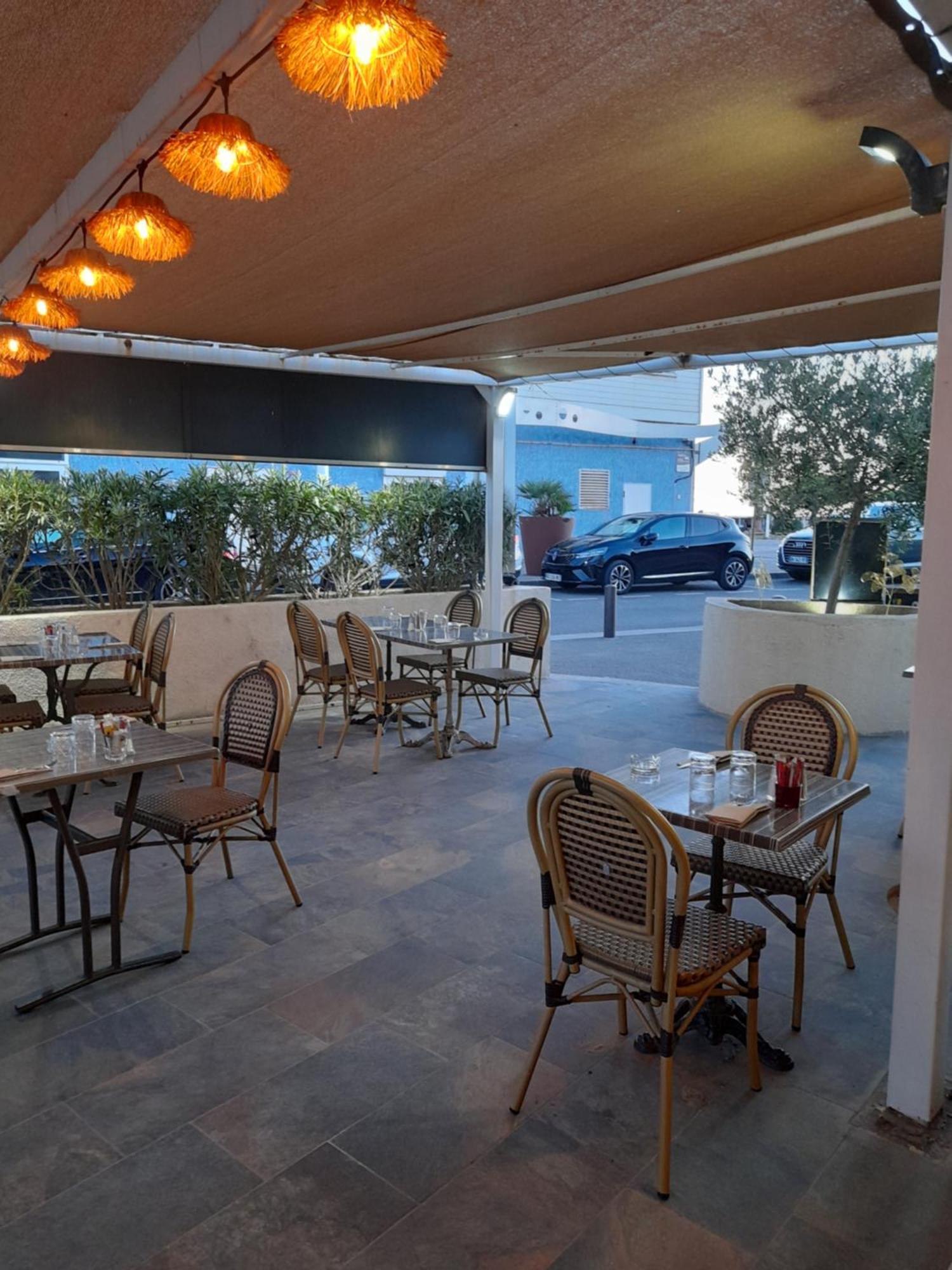 Hotel Restaurant Calypso Фо-сюр-Мер Екстериор снимка